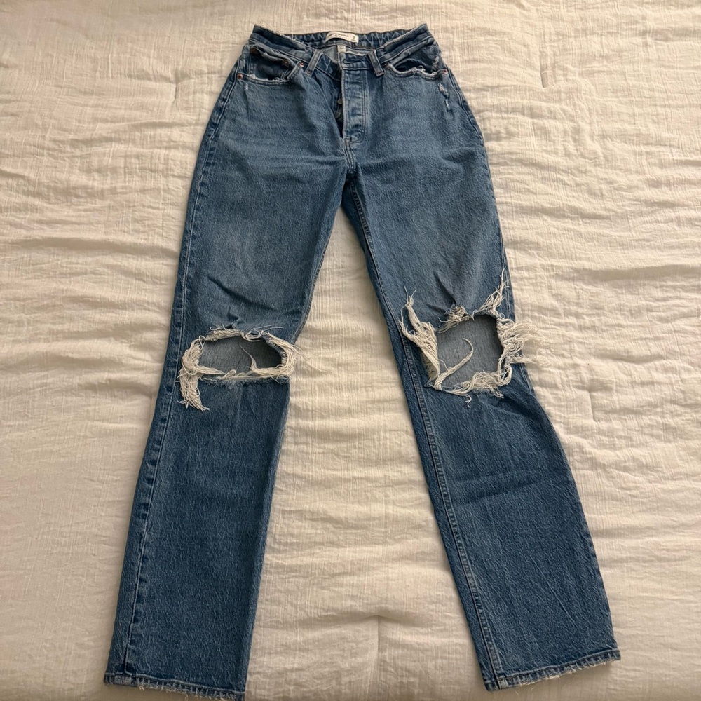 Abercrombie & Fitch The Dad High Rise Jean